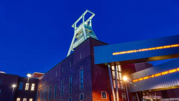Museo Minero Luminado Una Torre Popa Bochum Por Noche — Foto de Stock
