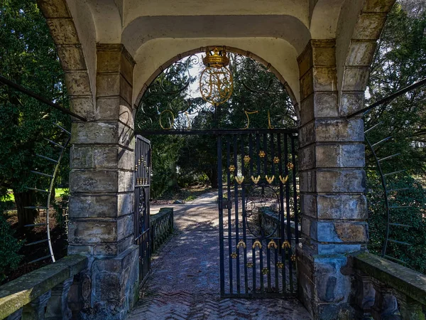 Puerta Castillo Histórico Parque Juechen — Foto de Stock