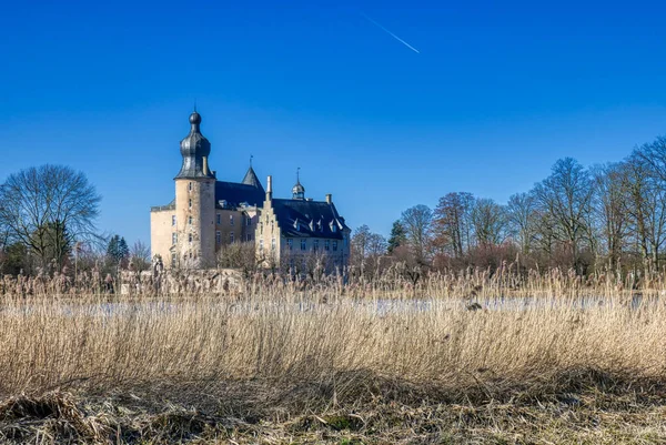 Paisaje Del Estanque Castillo Histórico Amarrado Borken —  Fotos de Stock