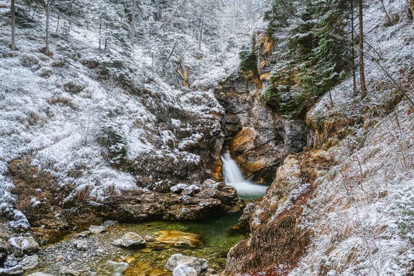 Creek Kuhflucht Cascada Cerca Farchant Invierno — Foto de Stock