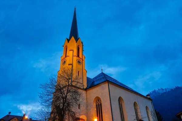 Chiesa Storica Garmisch Partenkirchen Notte — Foto Stock
