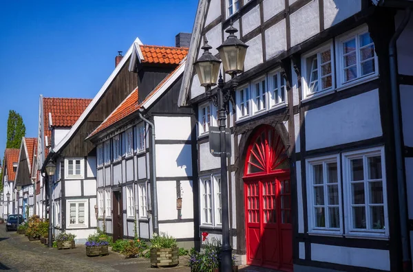 Rheda-Wiedenbrck 'in tarihsel yarı ahşap cepheleri