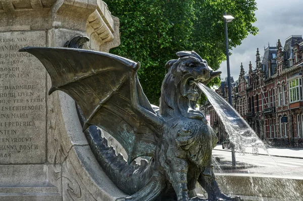 Dragon Historical Fountain Central Station Shertogenbosch — Stock Photo, Image