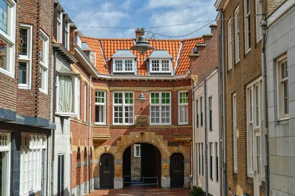 Bela Corte Velha Centro Histórico Shertogenbosch — Fotografia de Stock