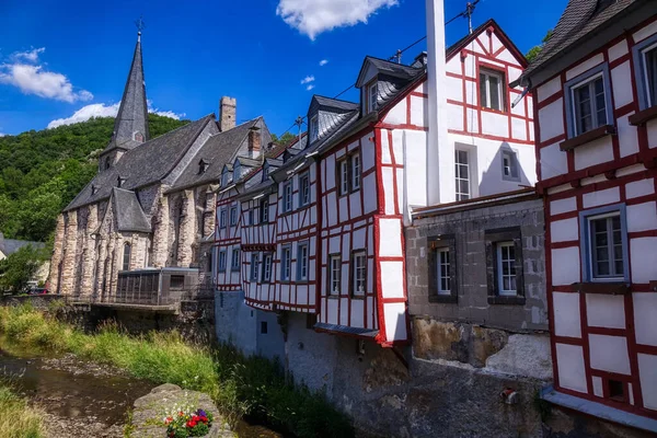 Historical Half Timbered Houses Church Old Centre Monreal — Stockfoto