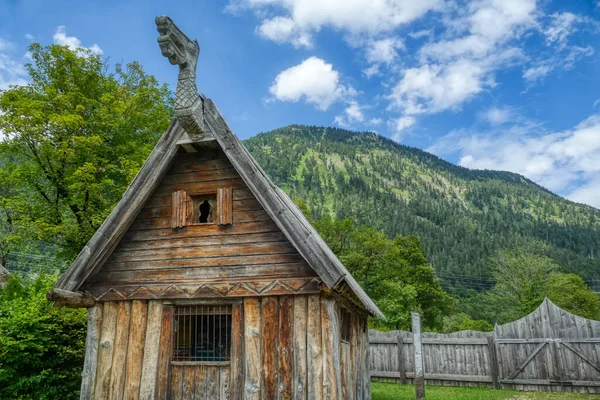 Replica Viking House Herzogstand Mountain Lake Walchensee — Photo