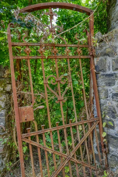 Old Wrought Iron Gate Schaumburg Castle Mountains Balduinstein River Lahn — Foto de Stock