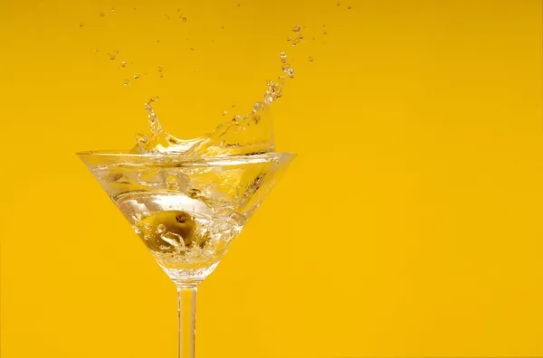 Korte cocktail splash — Stockfoto