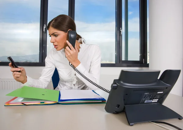 Business woman in office — Stock Photo, Image