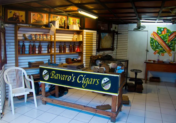 Сигарний магазин — стокове фото