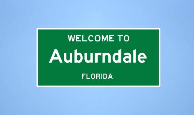 Polk County, Florida 'da bulunan Auburndale' in izole edilmiş ABD şehir sınırı işareti. Mavi arka planda ABD 'den gelen isim işareti.