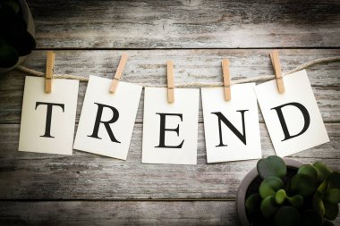 Eski ahşap bir arka planda 