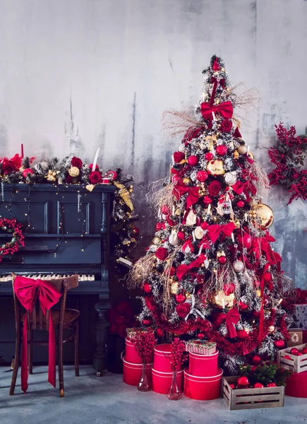 Christmas Fir Tree Piano New Year — Stock Photo, Image