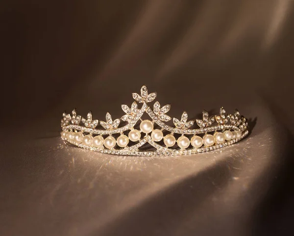 Королівська Діадема Перлами Розкішний Аксесуар — стокове фото