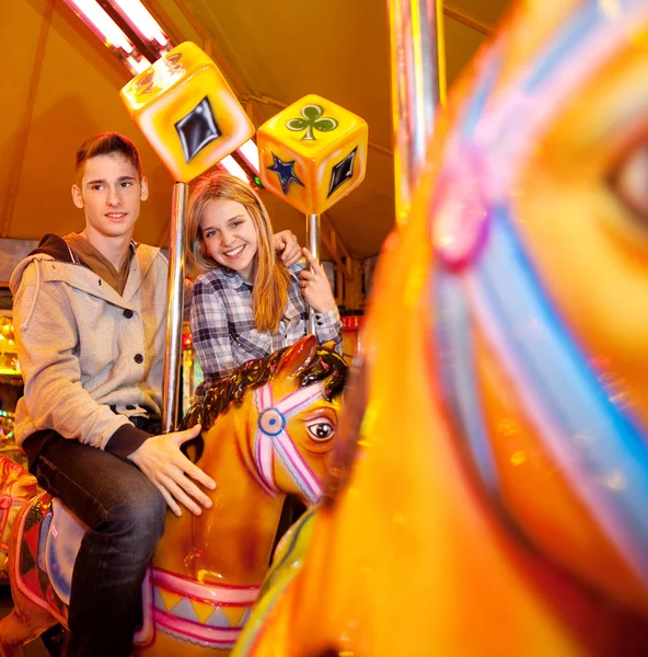 Couple having fun — Stock Photo, Image