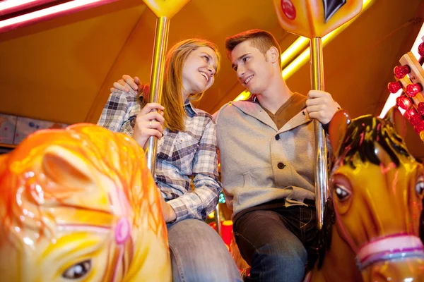 Couple having fun — Stock Photo, Image