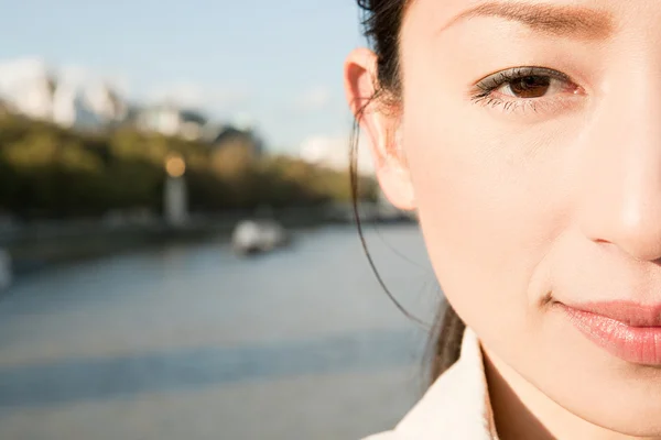 Attractive Japanese woman — Stock Photo, Image