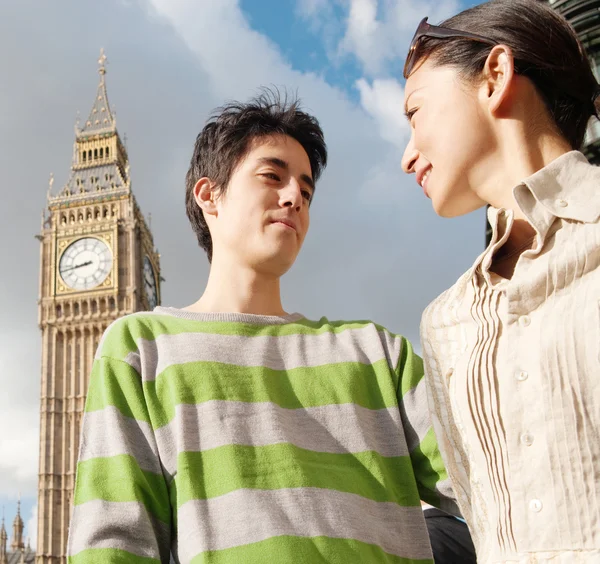 Japanese tourist couple — Stock Photo, Image