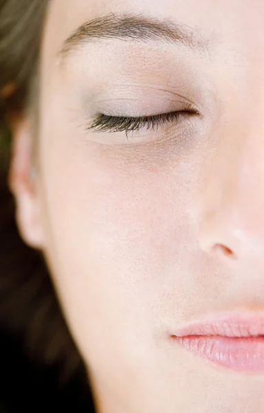 Aantrekkelijke vrouw oog — Stockfoto