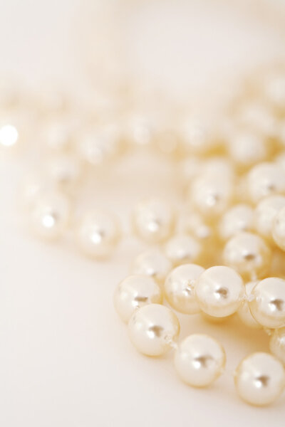 Natural pearl necklace