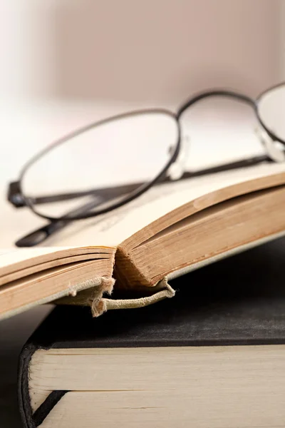 Pair of reading glasses — Stock Photo, Image