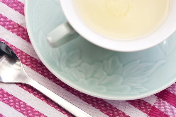 Tasse à thé et soucoupe — Photo