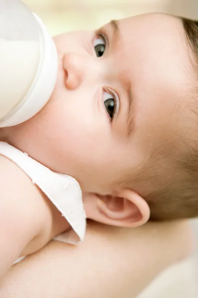 New baby girl   drinking milk — Stock Photo, Image