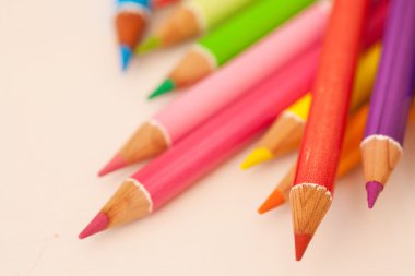 renkli okul sanat kalem demet