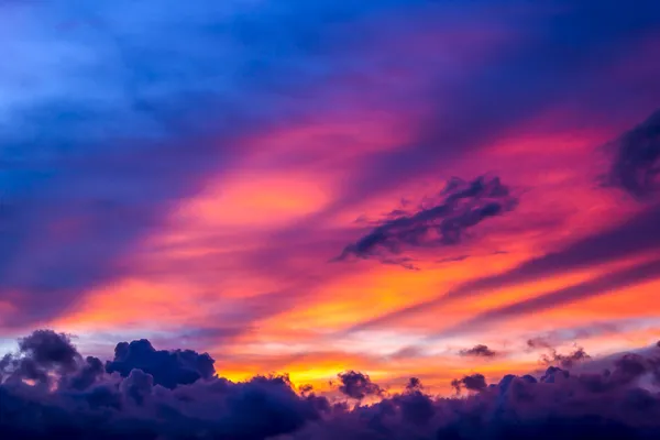 Solnedgangens himmel – stockfoto
