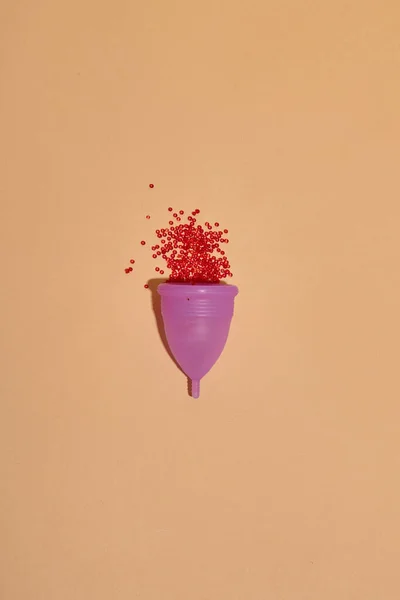 Copa Menstrual Sobre Fondo Color Producto Alternativo Higiene Femenina Durante — Foto de Stock