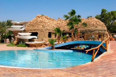 Mısır - resort nuweiba içinde yüzme havuzlu özel bar