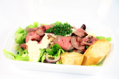 alarmdan taze sebze salatası ile