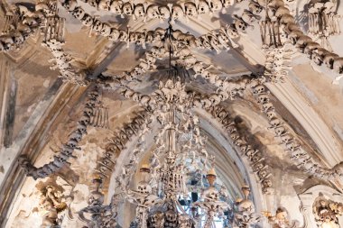 Çek Cumhuriyeti - unesco şehir kutna hora - kilise sedlec - ossua