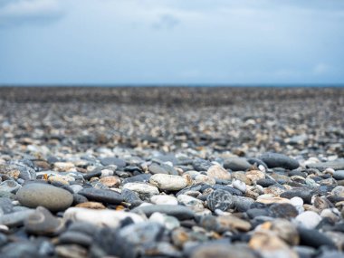 Hualien, Tayvan 'da plaj ve rock.