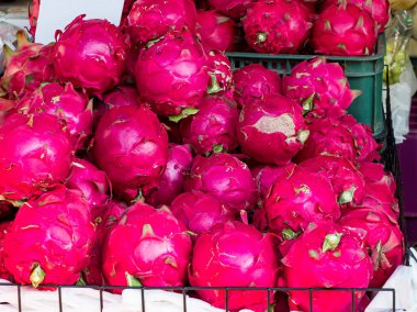 Dragon meyve pazarı stand.