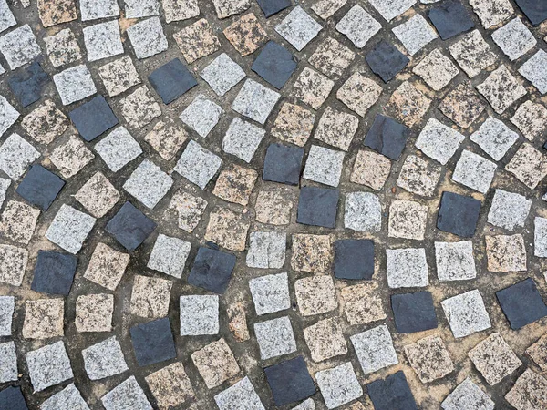 Eski kaldırım taşı yol üst hava aracı görüntüsü