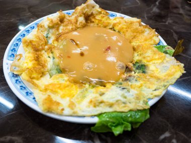 Tayvan usulü geleneksel istiridye çerezi..