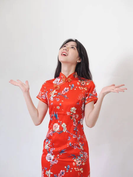 Ritratto Giovane Donna Asiatica Che Indossa Tradizionale Cheongsam Qipao Abito — Foto Stock