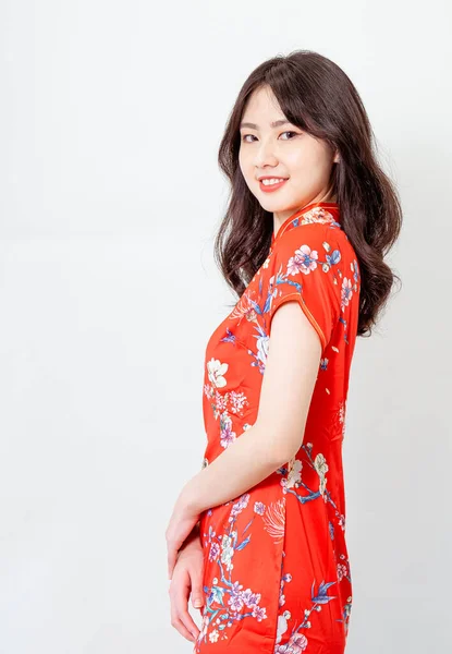 Portrait Beautiful Young Asian Woman Wearing Traditional Cheongsam Qipao Dress — Foto Stock