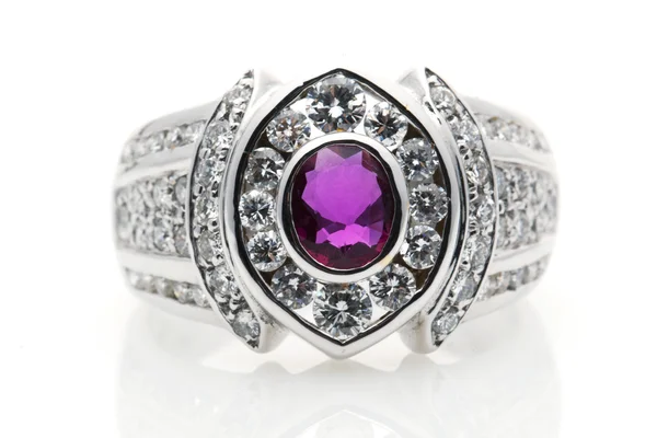 루비 다이아몬드 반지 — 스톡 사진