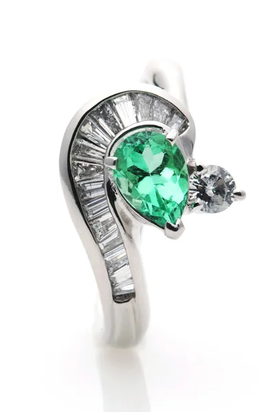 Emerald Diamond Ring — Fotografie, imagine de stoc