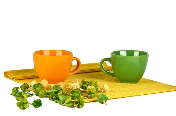 Dos tazas de colores con mezcla aromática — Foto de Stock