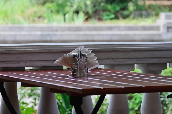 Mesa con un conjunto de especias — Foto de Stock