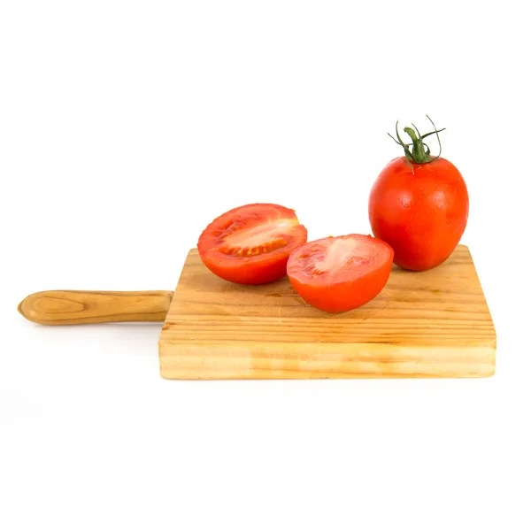 Czerwony pomidor na białym tle nad białym — Zdjęcie stockowe