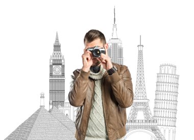 adam anıtlar üzerinde beyaz arka plan fotoğraf çekmek.