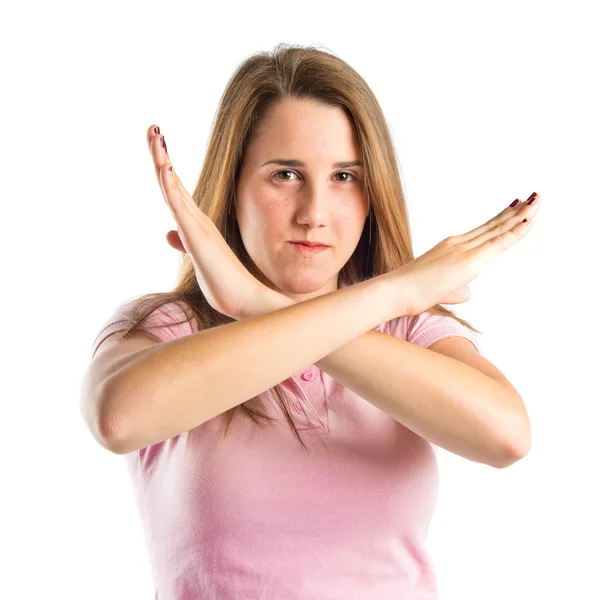 Rödhårig tjej gör ingen gest över vit bakgrund — Stockfoto