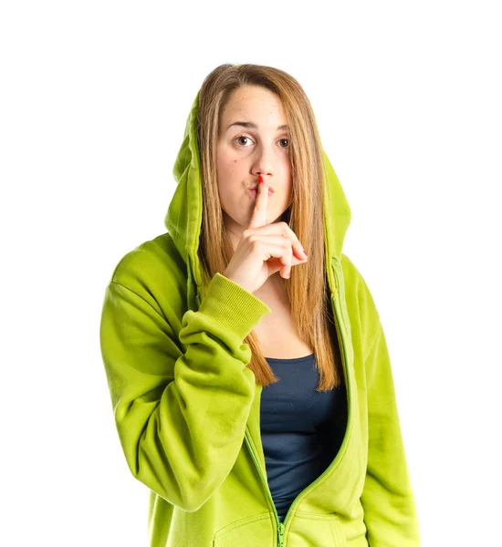 Chica haciendo gesto de silencio sobre fondo blanco aislado — Foto de Stock