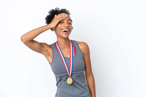 Joven Mujer Afroamericana Con Medallas Aisladas Sobre Fondo Blanco Dado —  Fotos de Stock