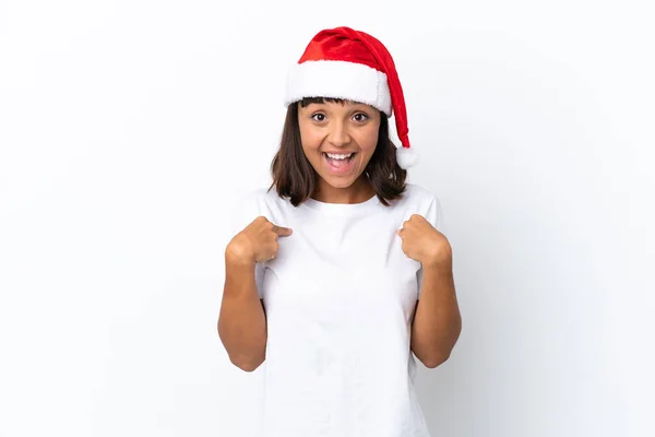 Jovem Mista Celebrando Natal Isolado Fundo Branco Com Expressão Facial — Fotografia de Stock