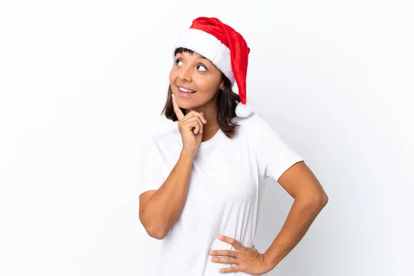 Genç Melez Kadın Noel Beyaz Arka Planda Izole Edilmiş Bir — Stok fotoğraf